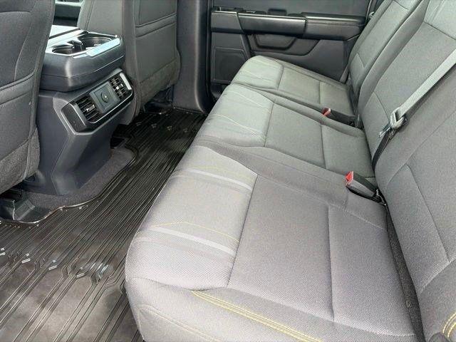 Ford F-150 STX SuperCrew 4WD 2025