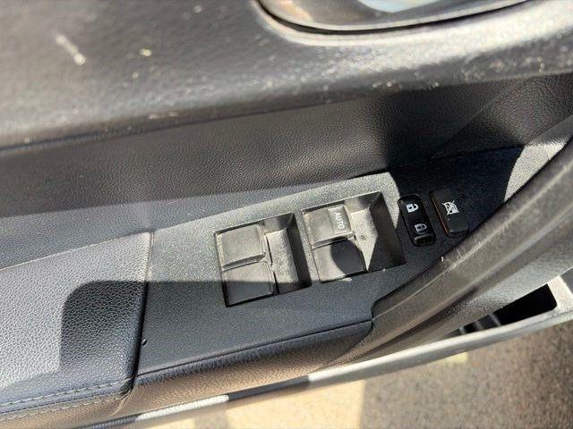 Toyota Corolla S Plus 6MT 2016