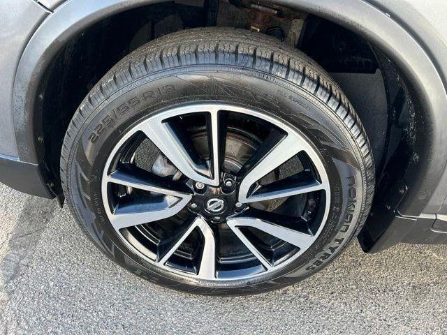 Nissan Rogue SV AWD 2018