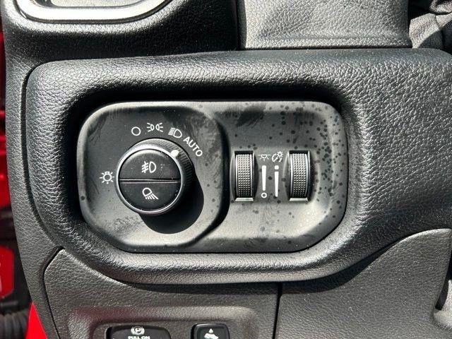RAM 1500 Rebel Crew Cab SB 4WD 2019