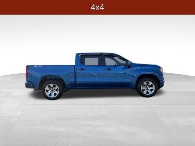 Chevrolet Silverado 1500 Custom Crew Cab 4WD 2024