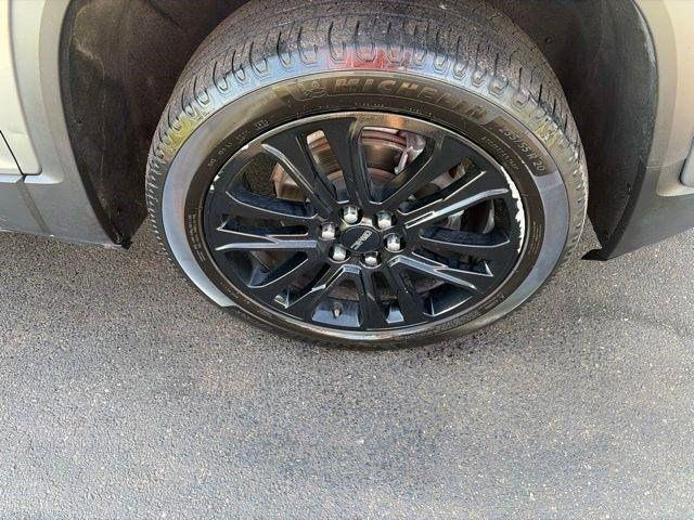 GMC Acadia SLE 2022