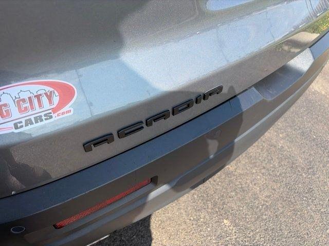 GMC Acadia SLE 2022