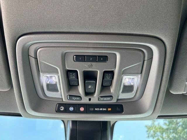 GMC Sierra 1500 SLT Crew Cab Long Box 4WD 2020