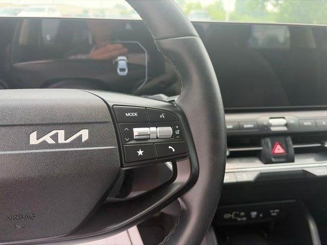 Kia K4 EX 2025