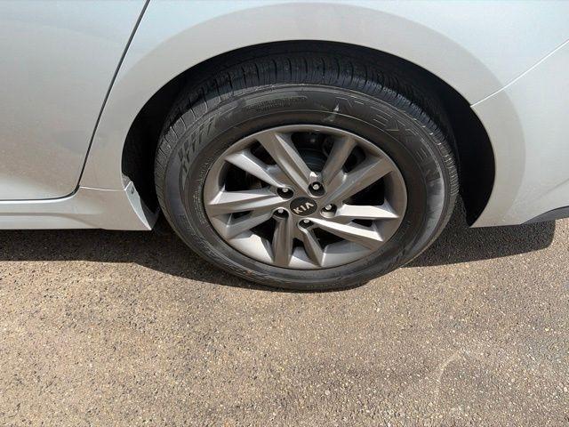 Kia Optima LX 2020