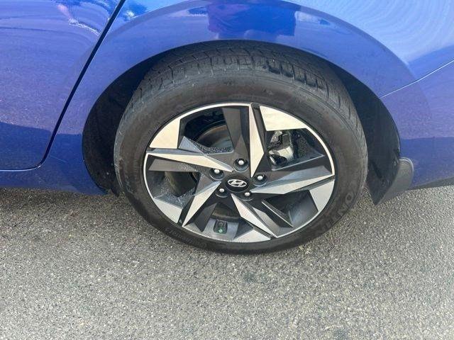 Hyundai Elantra Limited 2023