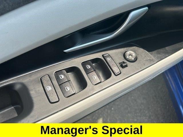 Hyundai Elantra Limited 2023