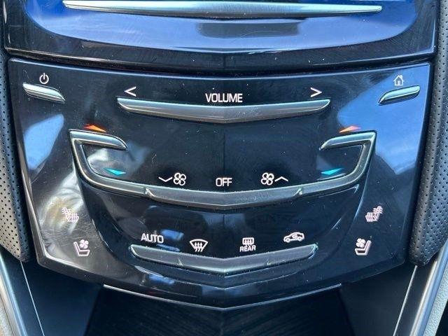 Cadillac XTS  2016