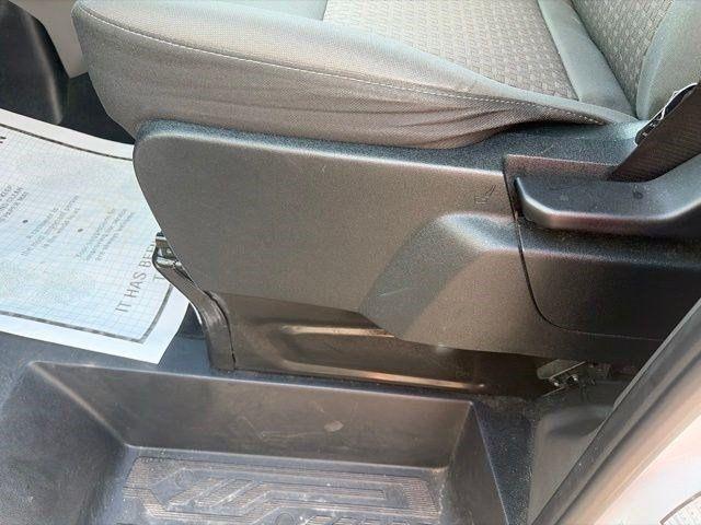 Ford Transit XLT 2023