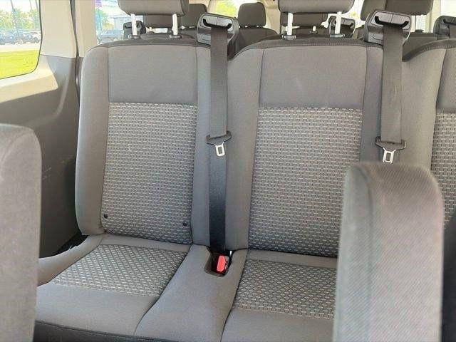 Ford Transit XLT 2023