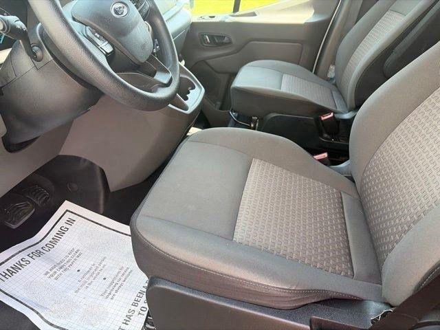 Ford Transit XLT 2023