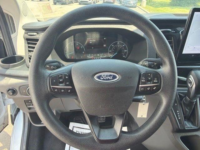 Ford Transit XLT 2023