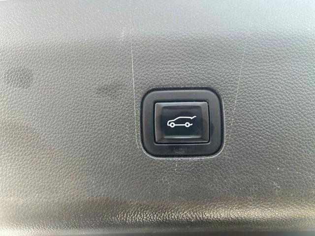 Buick Enclave  2022