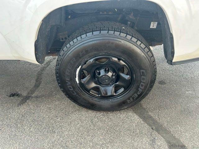 Toyota Tacoma SR5 Access Cab I4 6AT 2WD 2019
