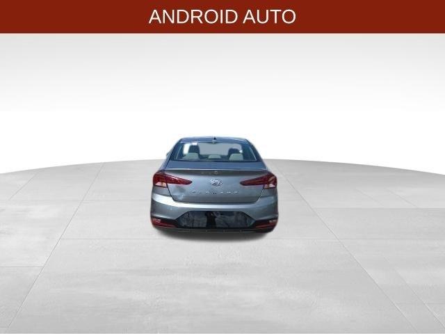 Hyundai Elantra Limited 2019
