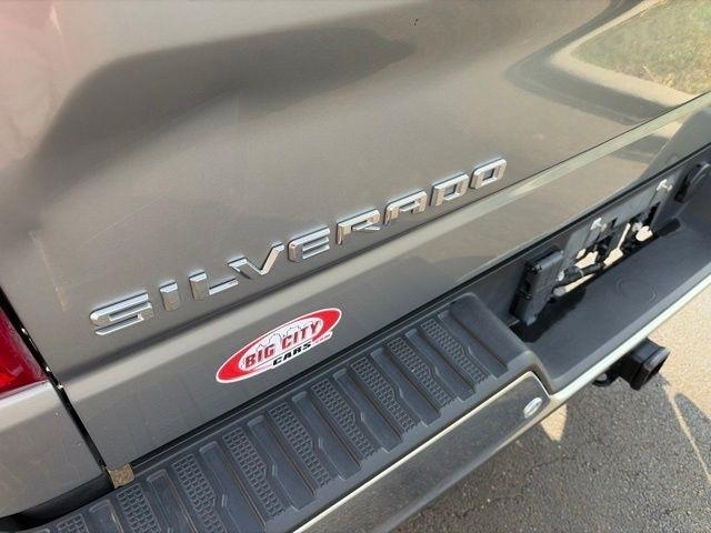 Chevrolet Silverado 1500 LT Crew Cab 4WD 2023