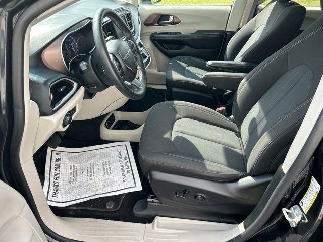 Chrysler Voyager LX 2023