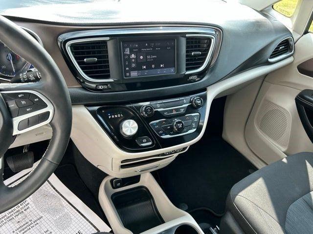 Chrysler Voyager LX 2023
