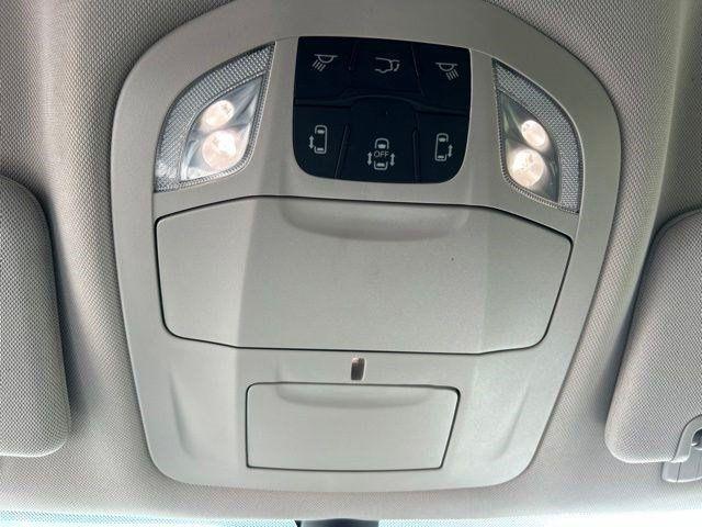 Chrysler Voyager LX 2023