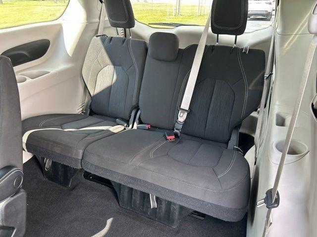 Chrysler Voyager LX 2023