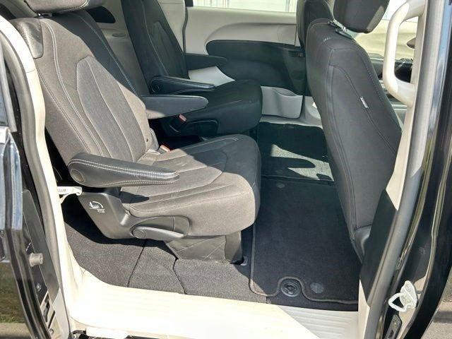 Chrysler Voyager LX 2023