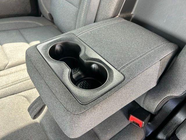 RAM 1500 Big Horn Crew Cab SWB 4WD 2021