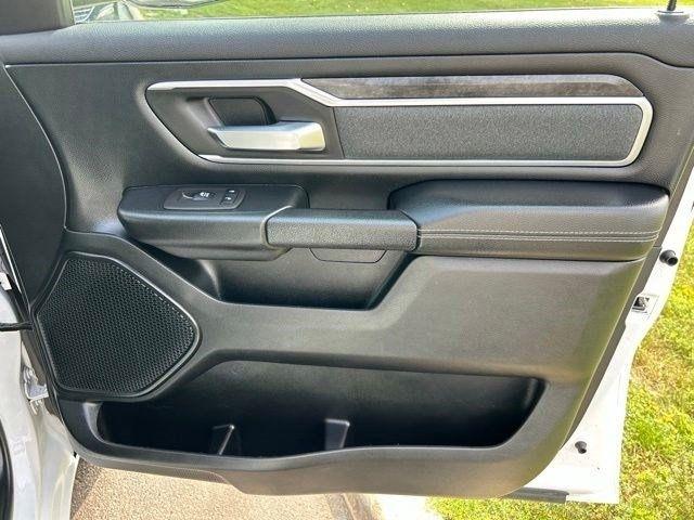 RAM 1500 Big Horn Crew Cab SWB 4WD 2021
