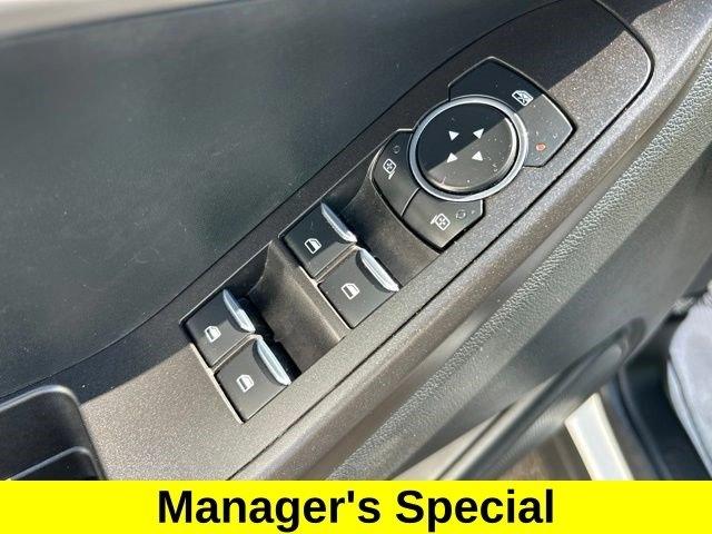 Ford Explorer Base AWD 2023