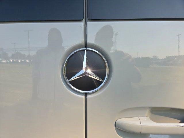 Mercedes-Benz Sprinter 2500 144-in. WB 2022