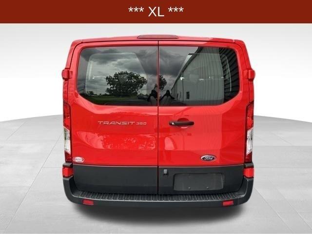 Ford Transit 350 Wagon Low Roof XL w/Sliding Pass. 148-in. WB 2024