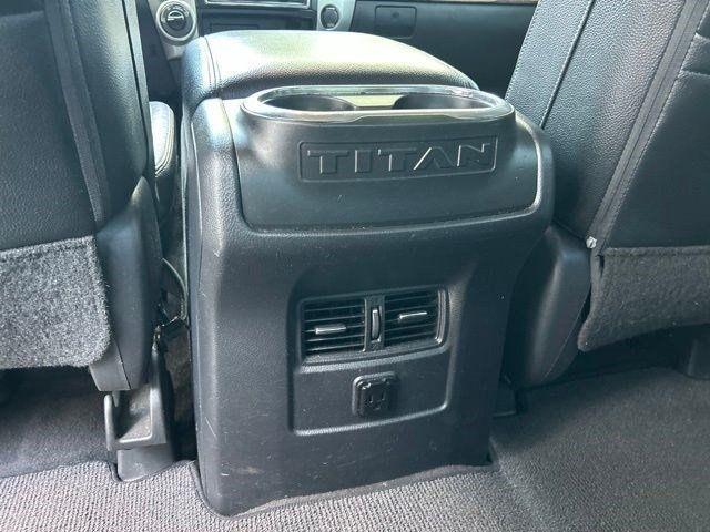 Nissan Titan XD SL 4WD Diesel 2017