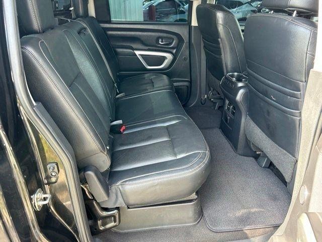 Nissan Titan XD SL 4WD Diesel 2017