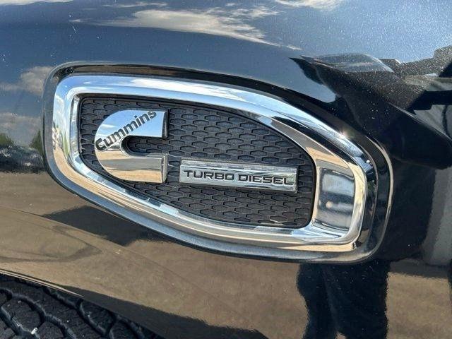 Nissan Titan XD SL 4WD Diesel 2017