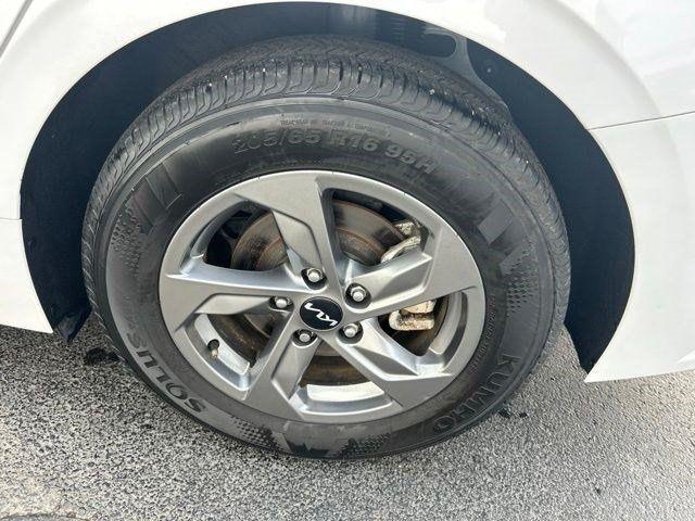 Kia K5 LXS 2023