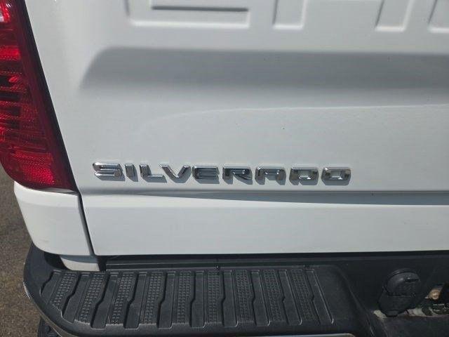 Chevrolet Silverado 1500 LT Crew Cab 4WD 2021