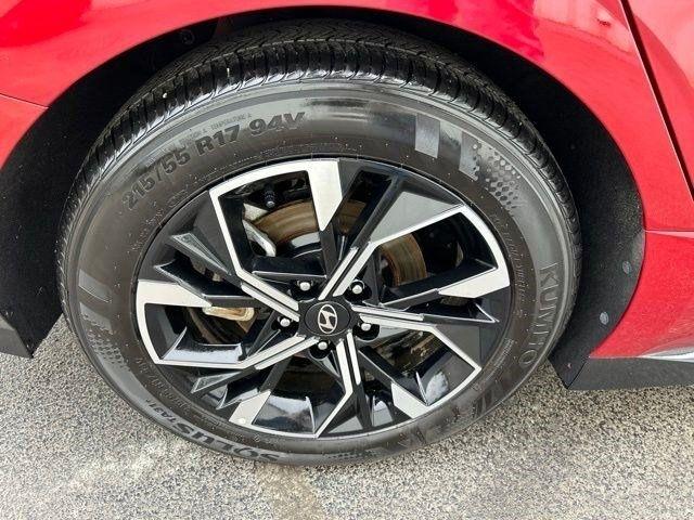 Hyundai Sonata SEL 2025
