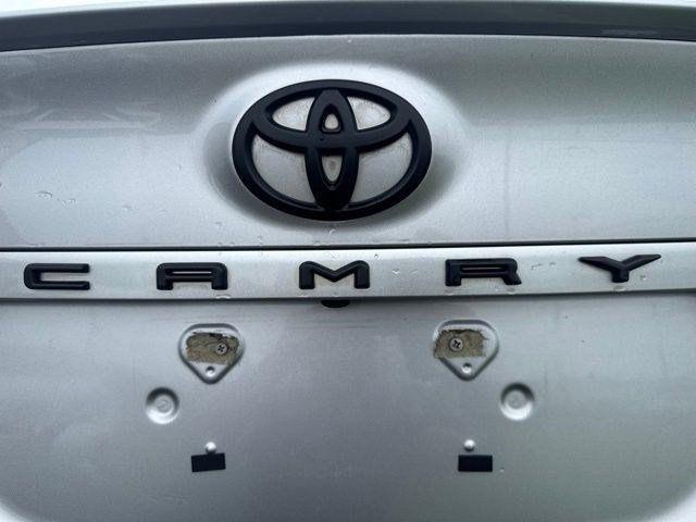 Toyota Camry SE 2023