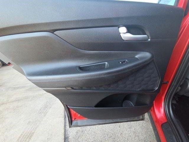 Hyundai Santa Fe SEL 2023
