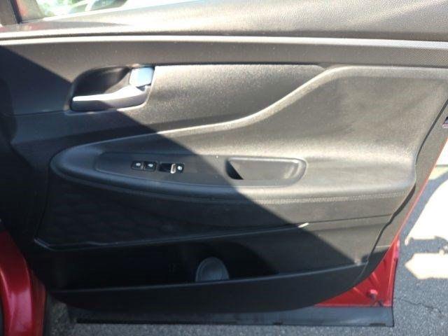 Hyundai Santa Fe SEL 2023