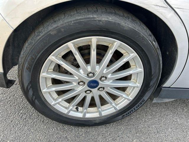 Ford C-Max Hybrid SE 2014