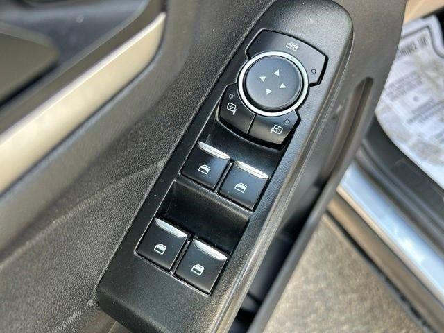 Ford Escape Hybrid SE AWD 2022