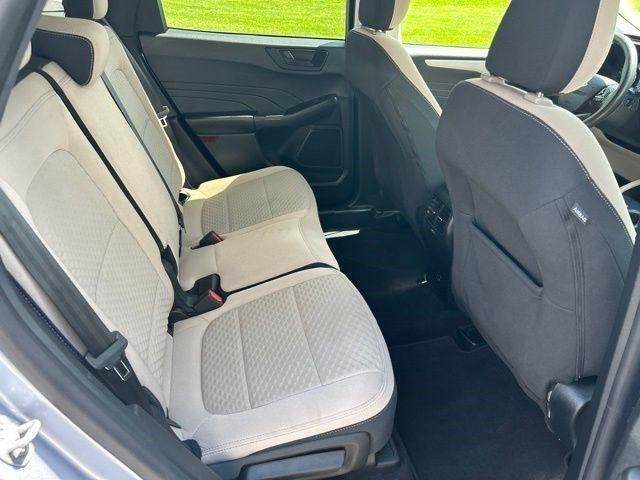 Ford Escape Hybrid SE AWD 2022