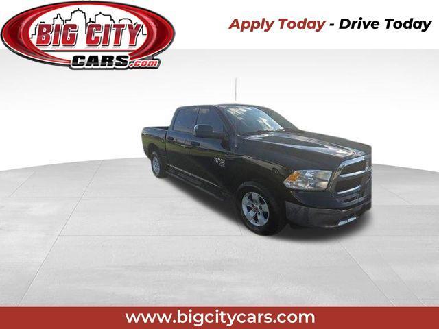 2022 RAM 1500 Classic Tradesman Crew Cab SWB 4WD