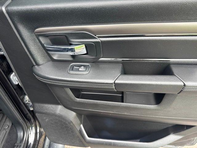 RAM 1500 Sport Crew Cab SWB 4WD 2018