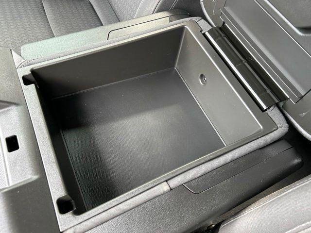 Chevrolet Silverado 1500 Custom Crew Cab 4WD 2023
