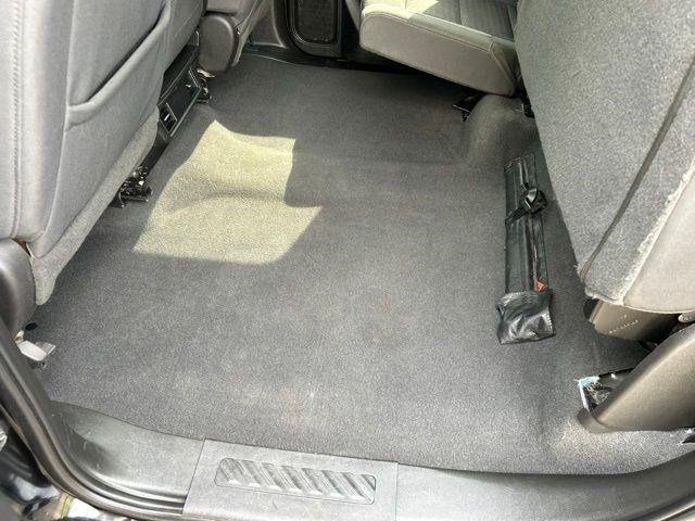 Chevrolet Silverado 1500 Custom Crew Cab 4WD 2023