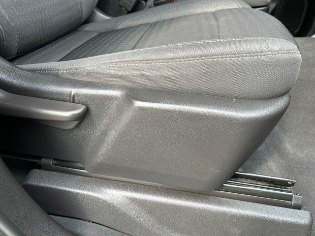 Chevrolet Silverado 1500 Custom Crew Cab 4WD 2023