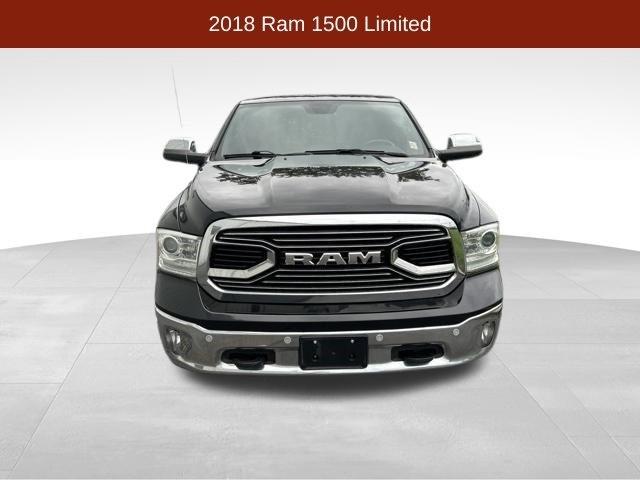 RAM 1500 4WD Crew Cab 140.5" Limited 2018