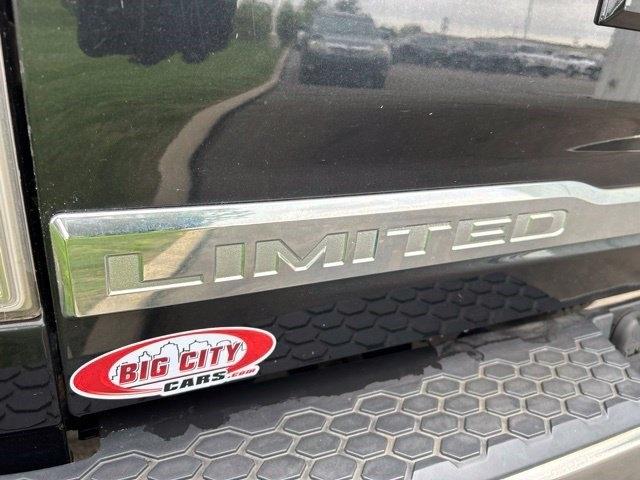 RAM 1500 4WD Crew Cab 140.5" Limited 2018